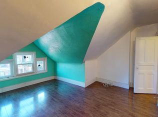 636 Manning Ave, Toronto, ON M6G2V9