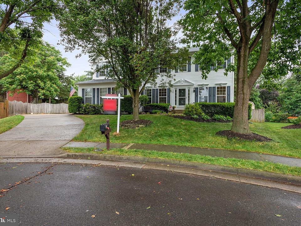 1st image of 309 Hanberry Ct NE