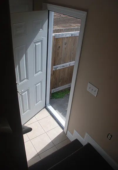 126B Colony St — Photo 6