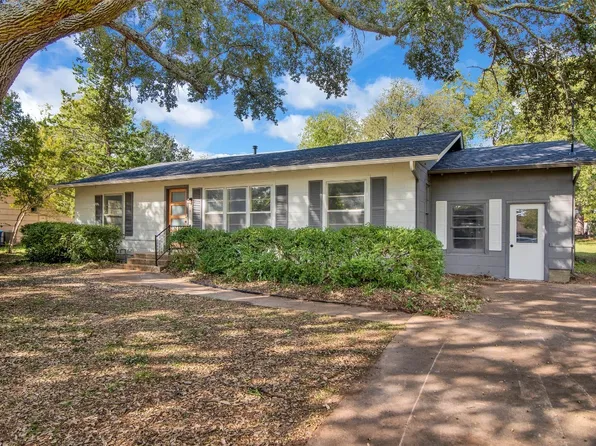 1801 S Bluebonnet Ave, Denison, TX 75020