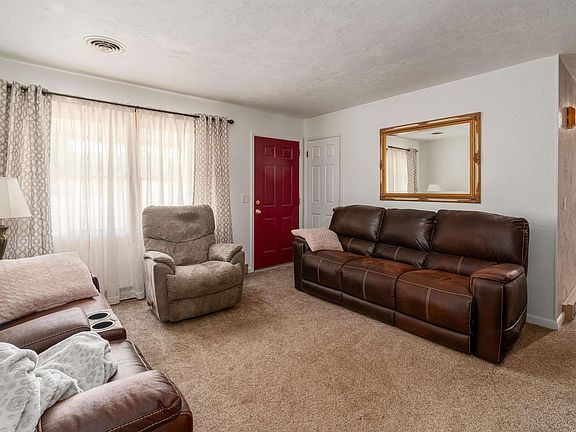 3rd image of 7009 Cherry Valley Rd