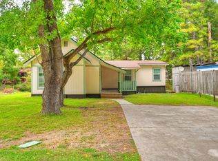9574 Darkwood St, Willis, TX 77318