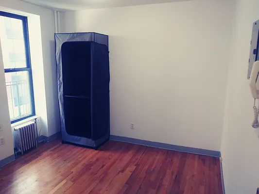 Rented by AWC Real Estate | media 5