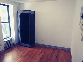 Rented by AWC Real Estate