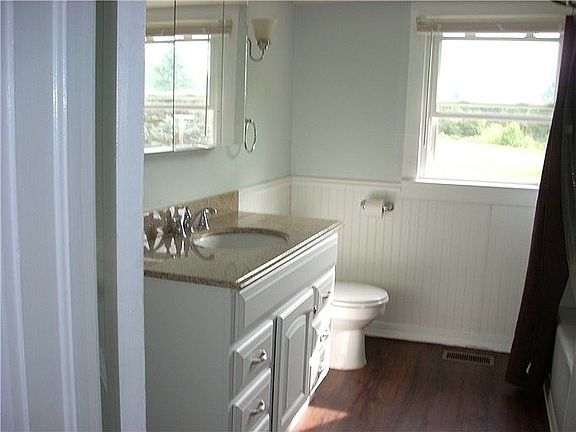 Main Floor Bathroom