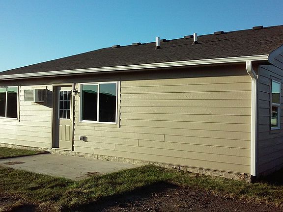 2nd image of 502 Wildflower Dr #1824