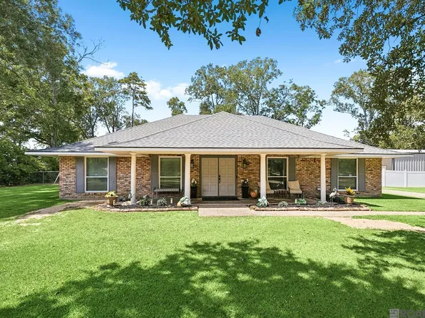 6747 Chaparral Pl, Greenwell Springs, LA 70739