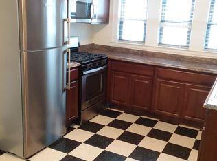 213 Sycamore St #1, Watertown, MA 02472