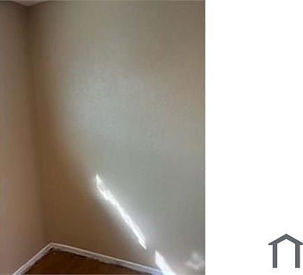 5th image of 236 W Philadelphia Ave APT 6
