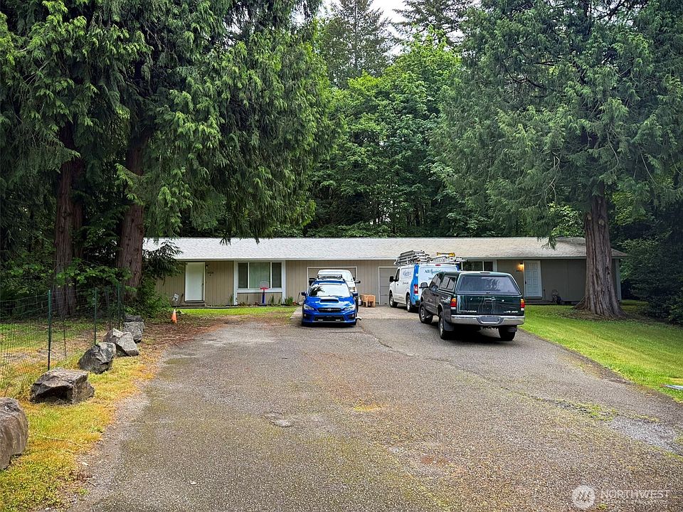 1st image of 4420 NW Ridgewood Court #A & B