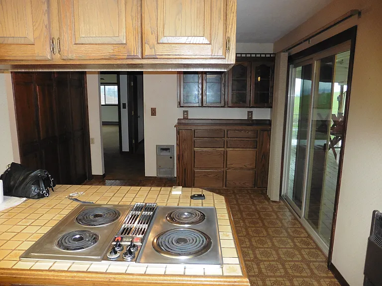 12935 SW Spring Hill Rd — Photo 19