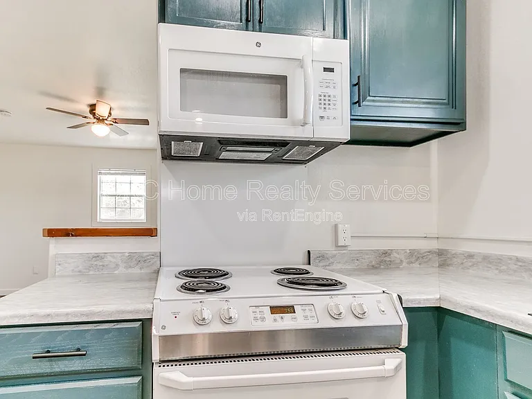 1812 W Noble Ave — Photo 101