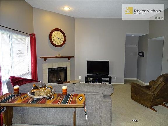 2nd image of 11220 Nieman Rd APT 301