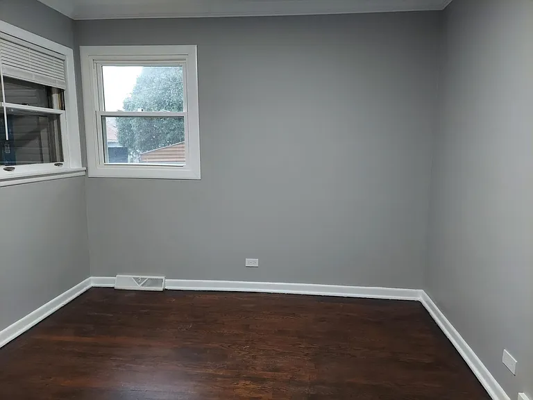 2521 N Luna Ave #1 — Photo 14