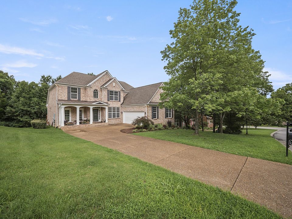1st image of 1487 Red Oak Dr