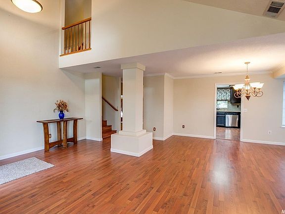 2nd image of 330 Trevor Ave