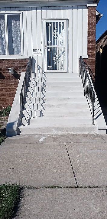 1st image of 2032 White Oak Ave