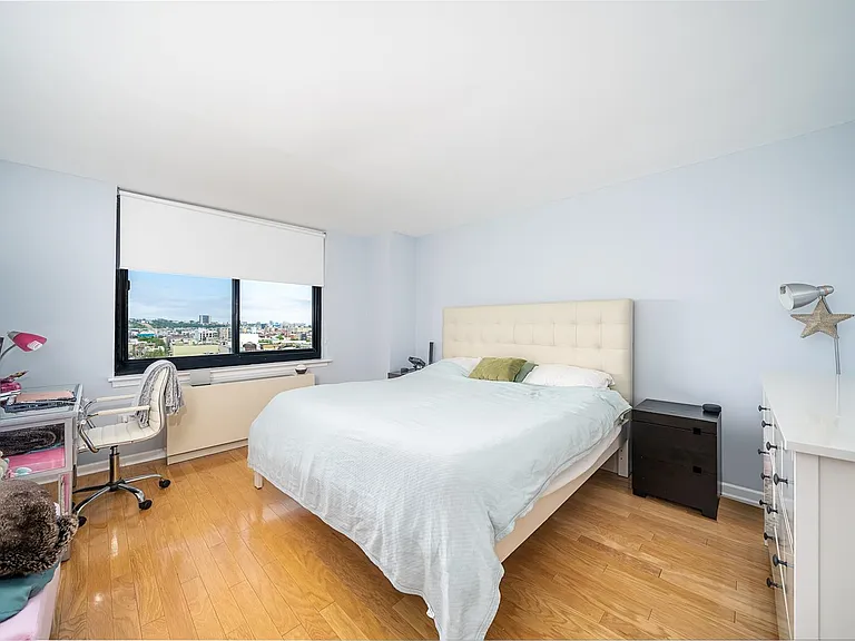 700 Grove St #11S — Photo 14