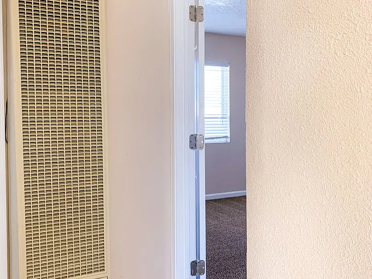 Desert Park Apartments — Photo 51
