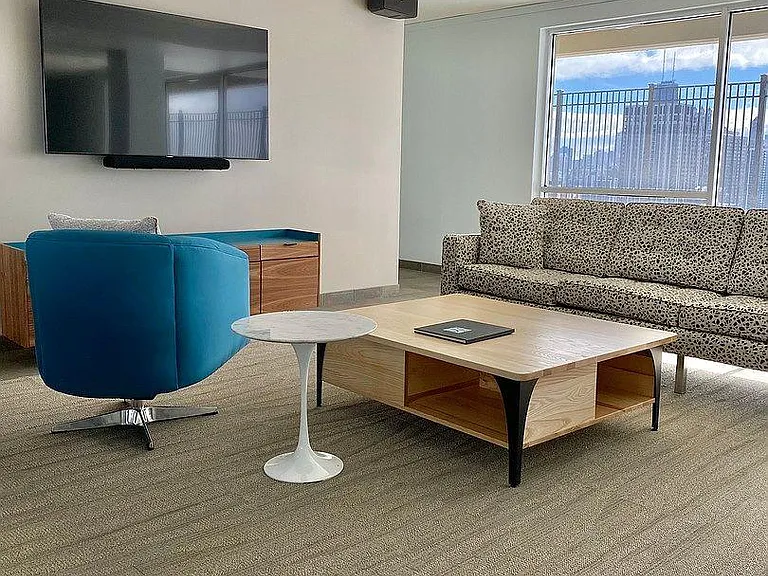 Rooftop Lounge, common area, reading and or game room, party area, events. Can be reserved or rented out, by residents only, for some smaller gatherings.
Most times, used by residents for office or reading. Property Common Areas equipped w/ Wi-Fi