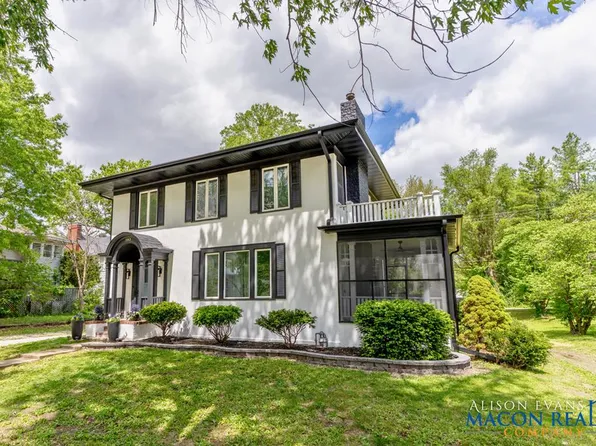 203 E Union St, Macon, MO 63552
