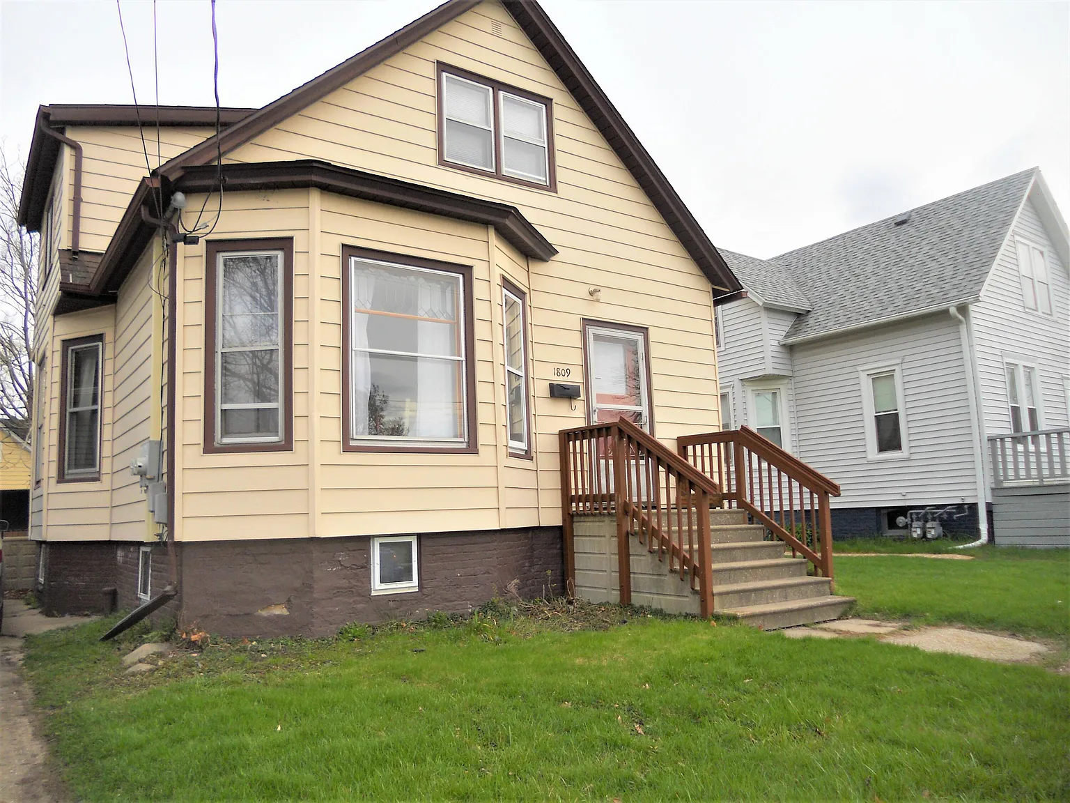 1809 53rd St photo 1