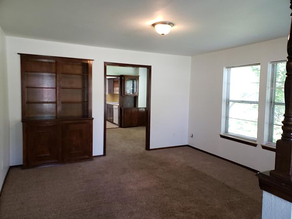 5th image of 3219 N Hammond Ave