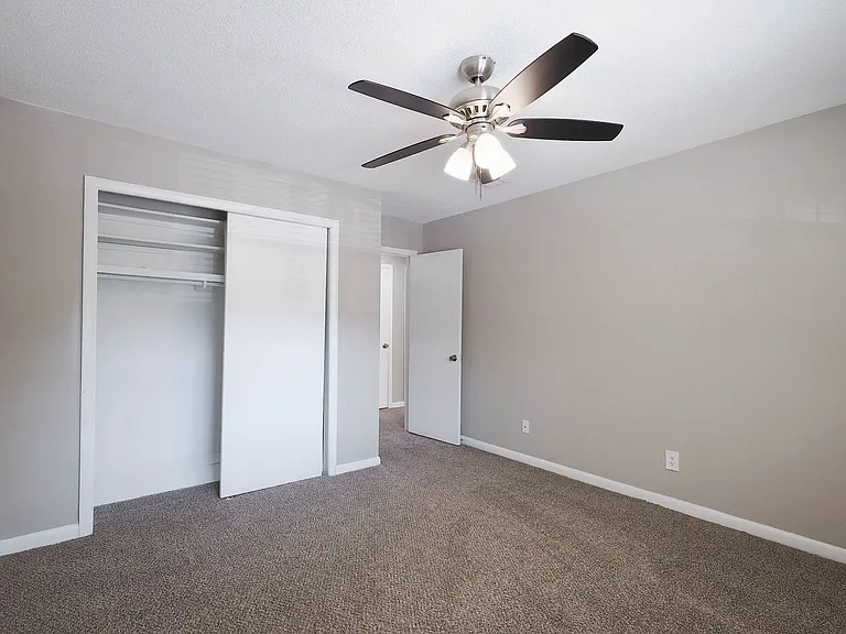 Hampton Hall | Comfort, Convenience, & Community All In One — Photo 352