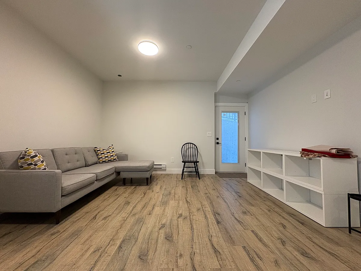 Building Photo - 5248 Goldspring Pl #41B