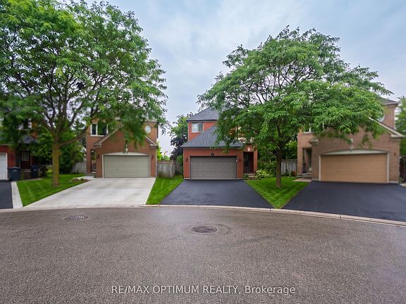 4th image of 9 Inwood Pl