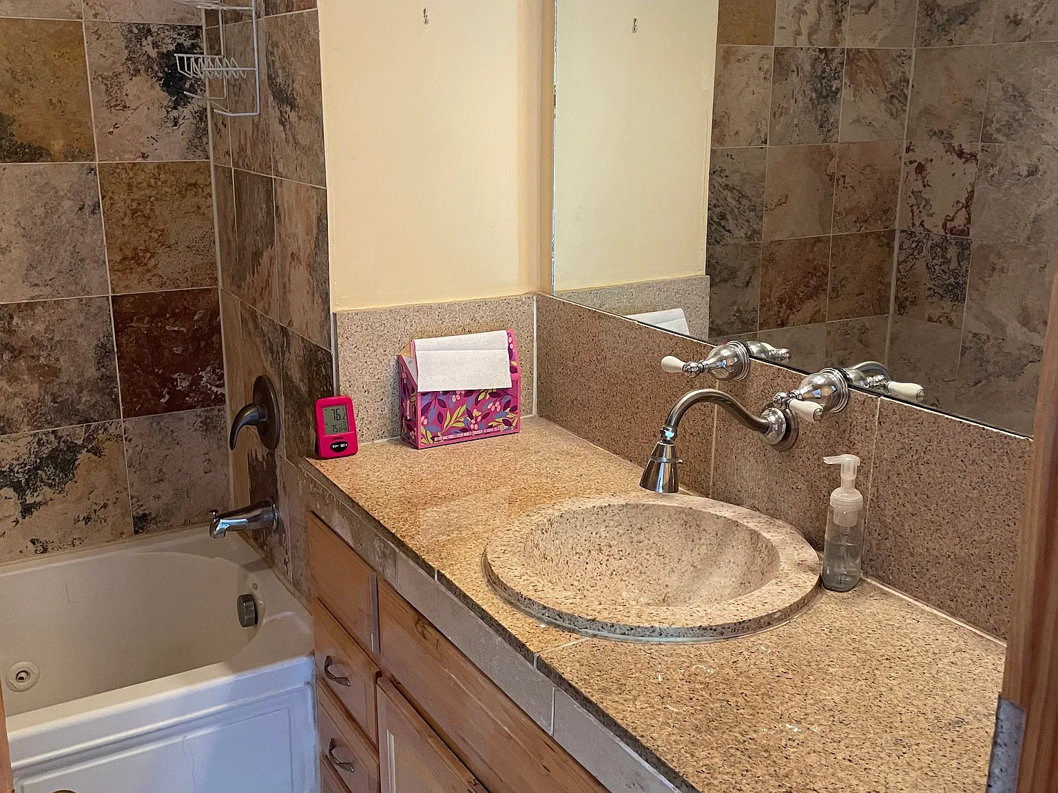 1038 Alto St — Photo 3