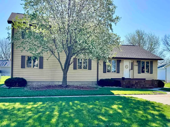 1315 13th St, Onawa, IA 51040