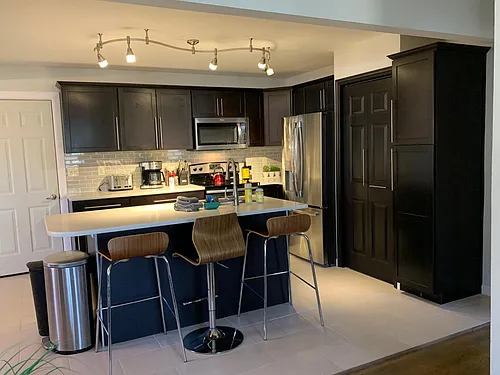 102 Nottingham Ln Photo 1