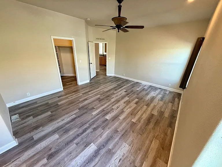 20324 Clearwater Dr — Photo 26