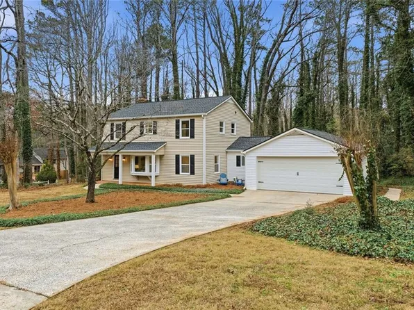 3325 Pebble Hill Dr, Marietta, GA 30062
