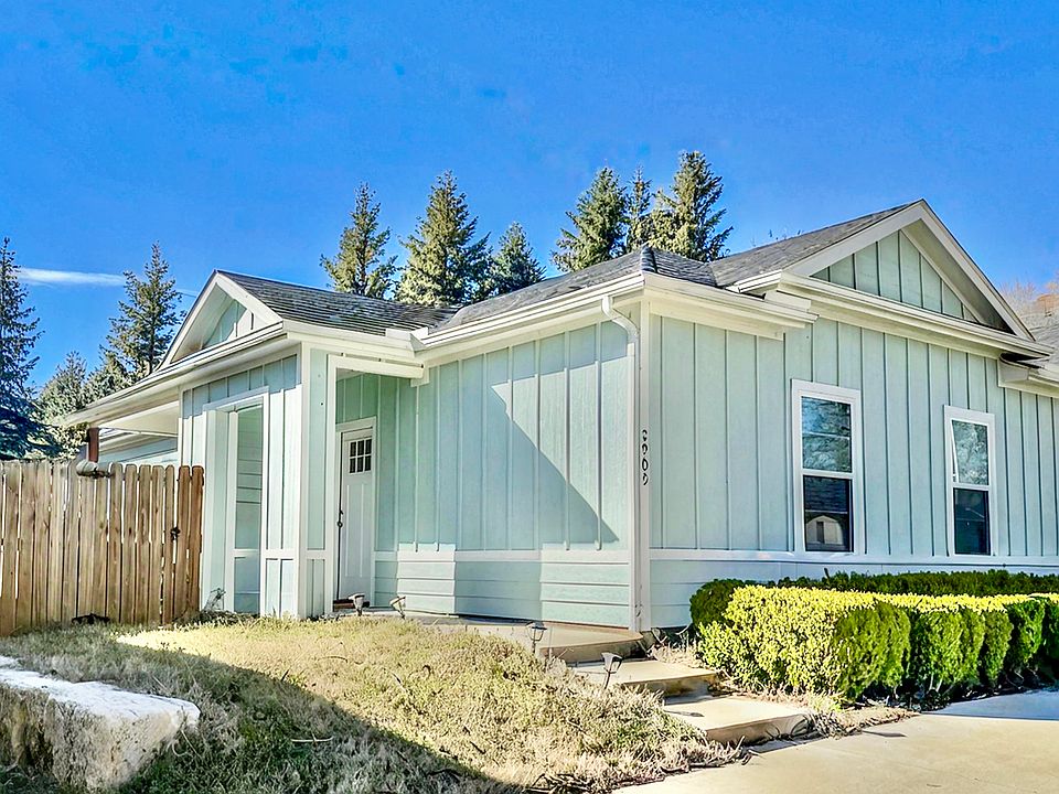 1st image of 2905 S Scullin Ave #X