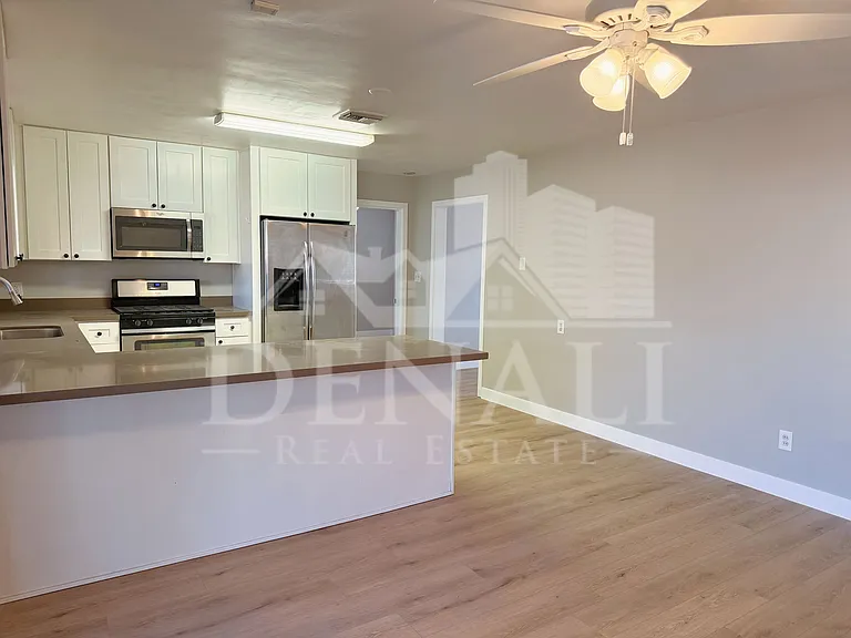 1220 W Romo Jones St — Photo 8