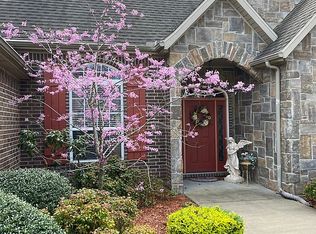 3141 E High Meadows Dr, Fayetteville, AR 72764