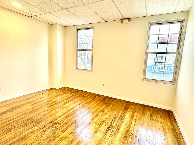 325 Central Ave #2 — Photo 6