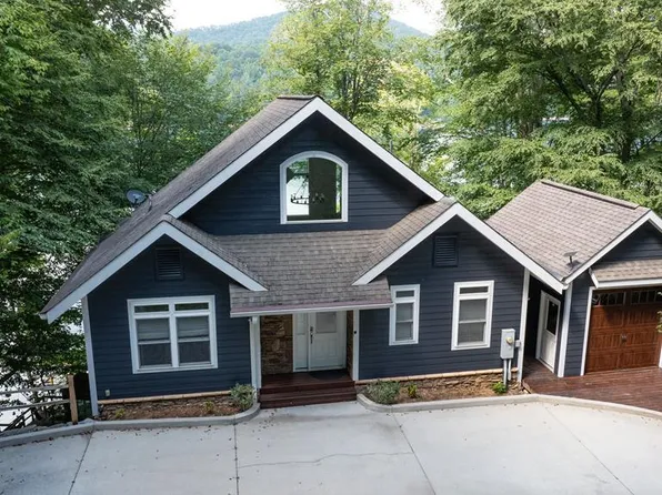 582 Nantahala Shrs, Topton, NC 28781
