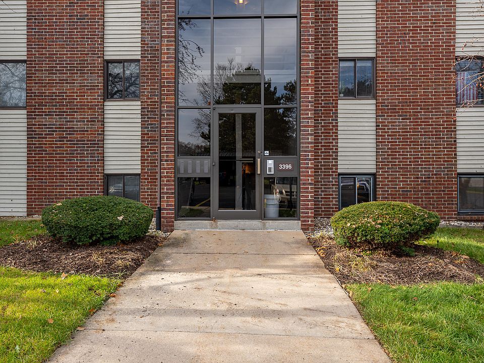 1st image of 3396 Devonwood Hls NE APT B