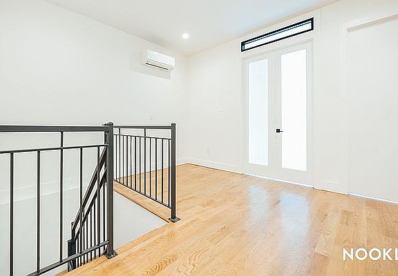 5th image of 1534 Putman Ave #1F