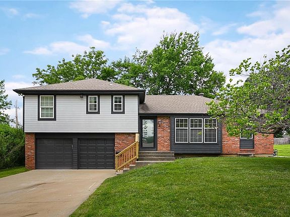 3rd image of 6700 Mastin Dr