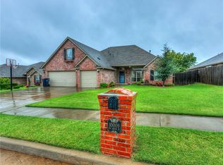 10009 NW 140th St, Yukon, OK 73099