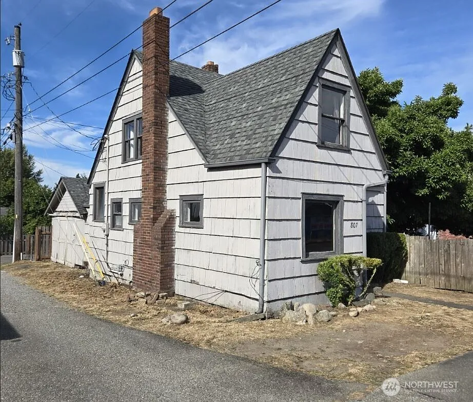 807 S 48th Street photo 1