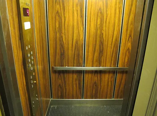 Rented by RealTegrity NY LLC | media 42