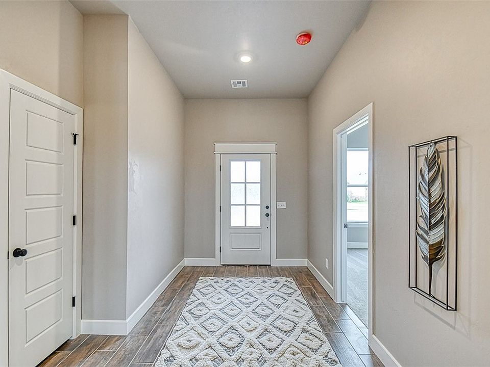 10704 Glover River Dr, Yukon, OK 73099 MLS 1046815 Zillow