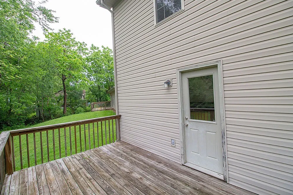 Large 4 bedroom Duplex — Photo 4