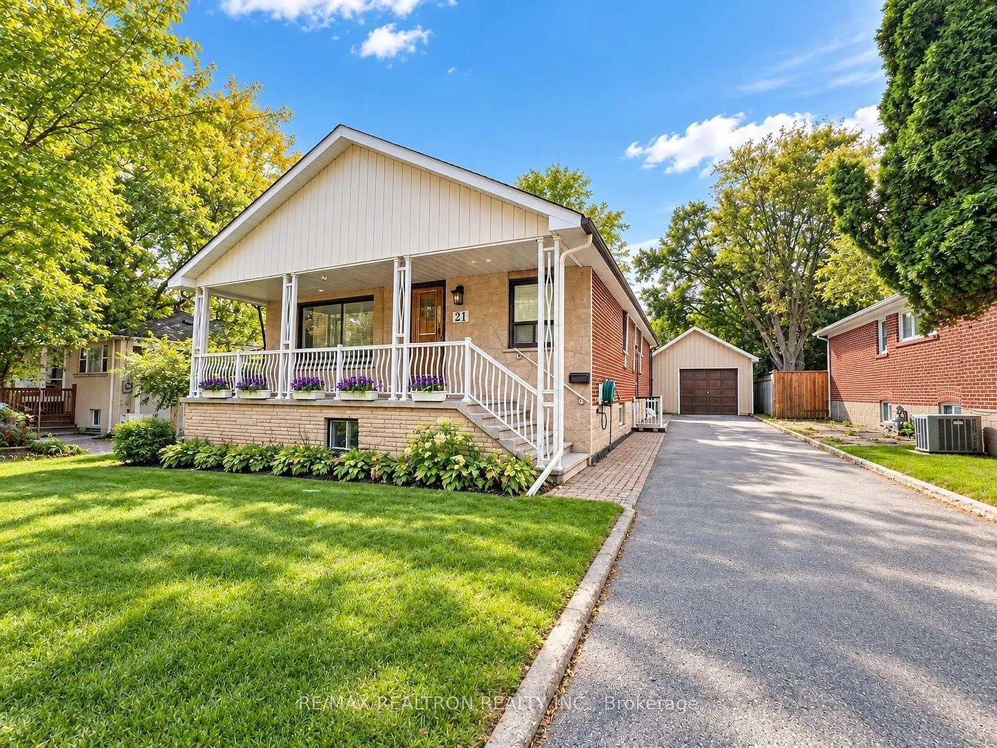 4 bed, $3,850 — Photo 2