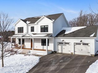 21 Ice Pond Drive, Portland, ME 04103